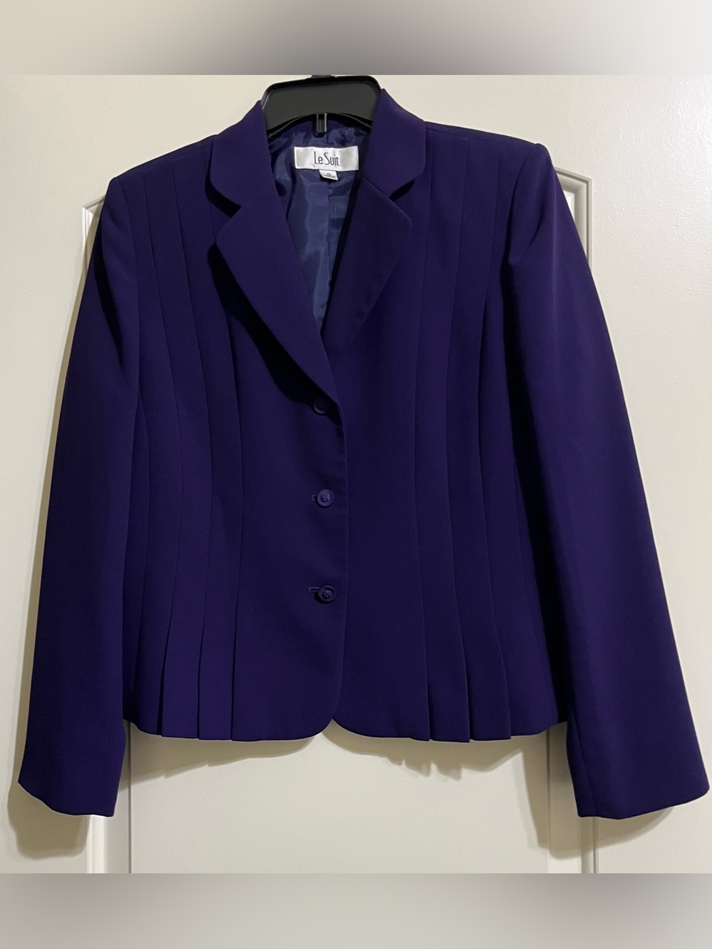 Le Suit Dark Purple Pleated Suit Blazer Jacket Size 10 Lined GORGEOUS